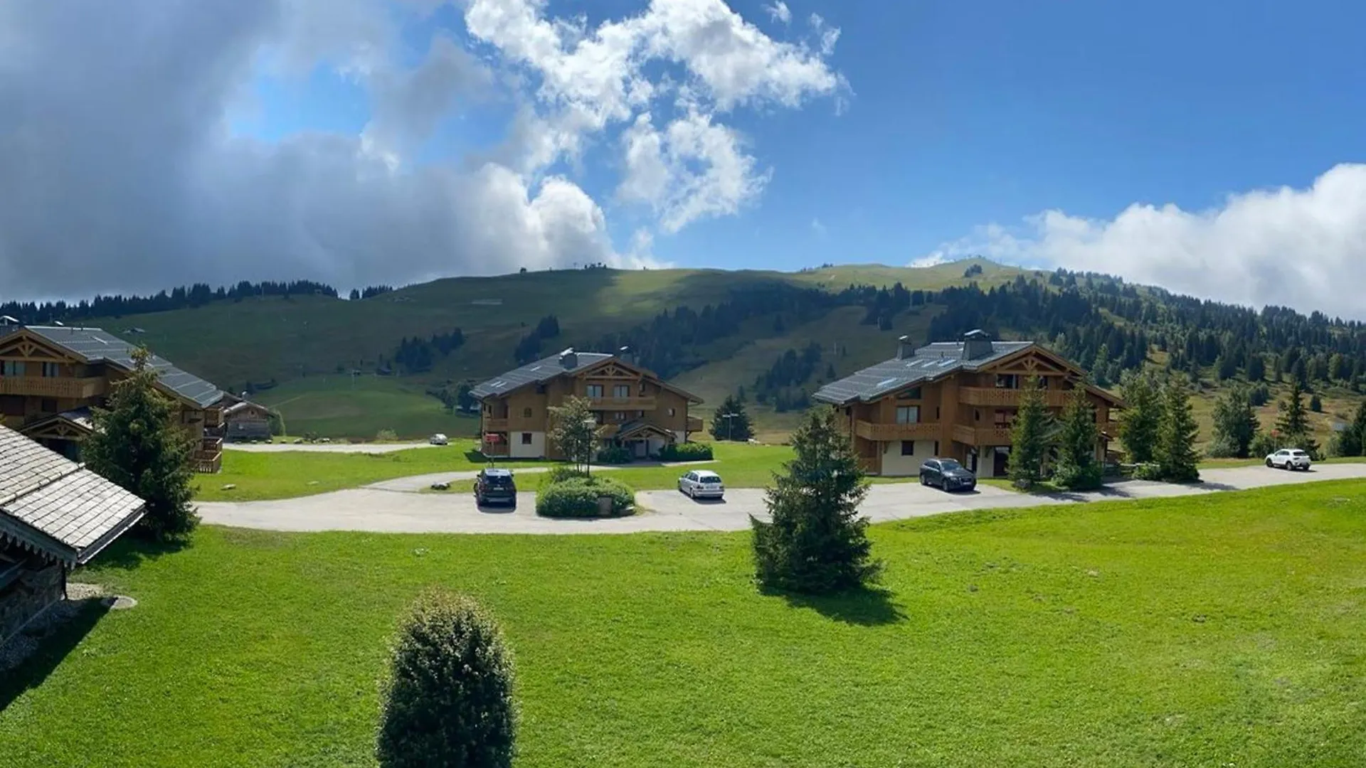 Les Saisies, Appart 3P, Piscine, 6 Pers, Bal. Sud - Fr-1-293-353 Hauteluce 0*,  France